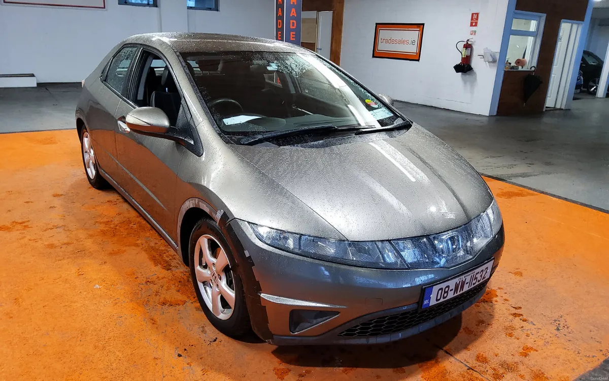 Honda Civic 2008 - Image 1