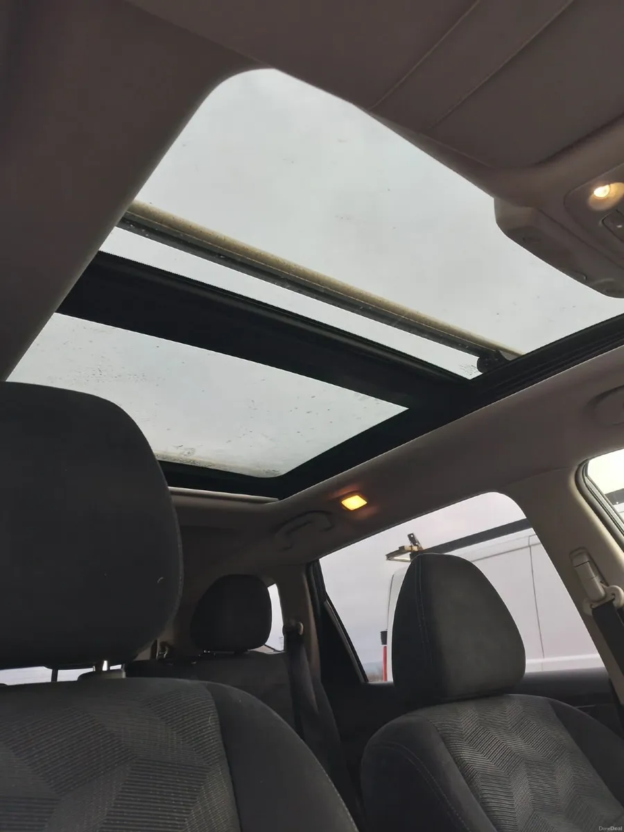 Nissan X-Trail 2015 - Image 2