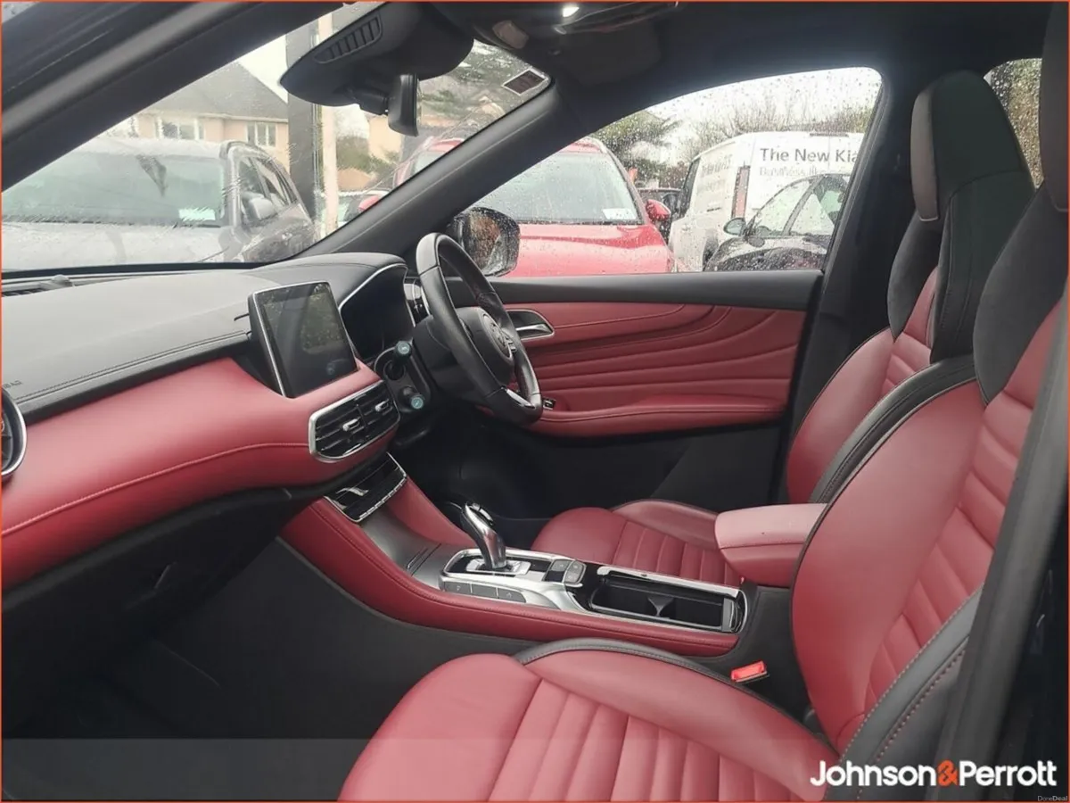 MG HS Plug-in Hybrid EV 2WD Auto Exclusive - Image 4