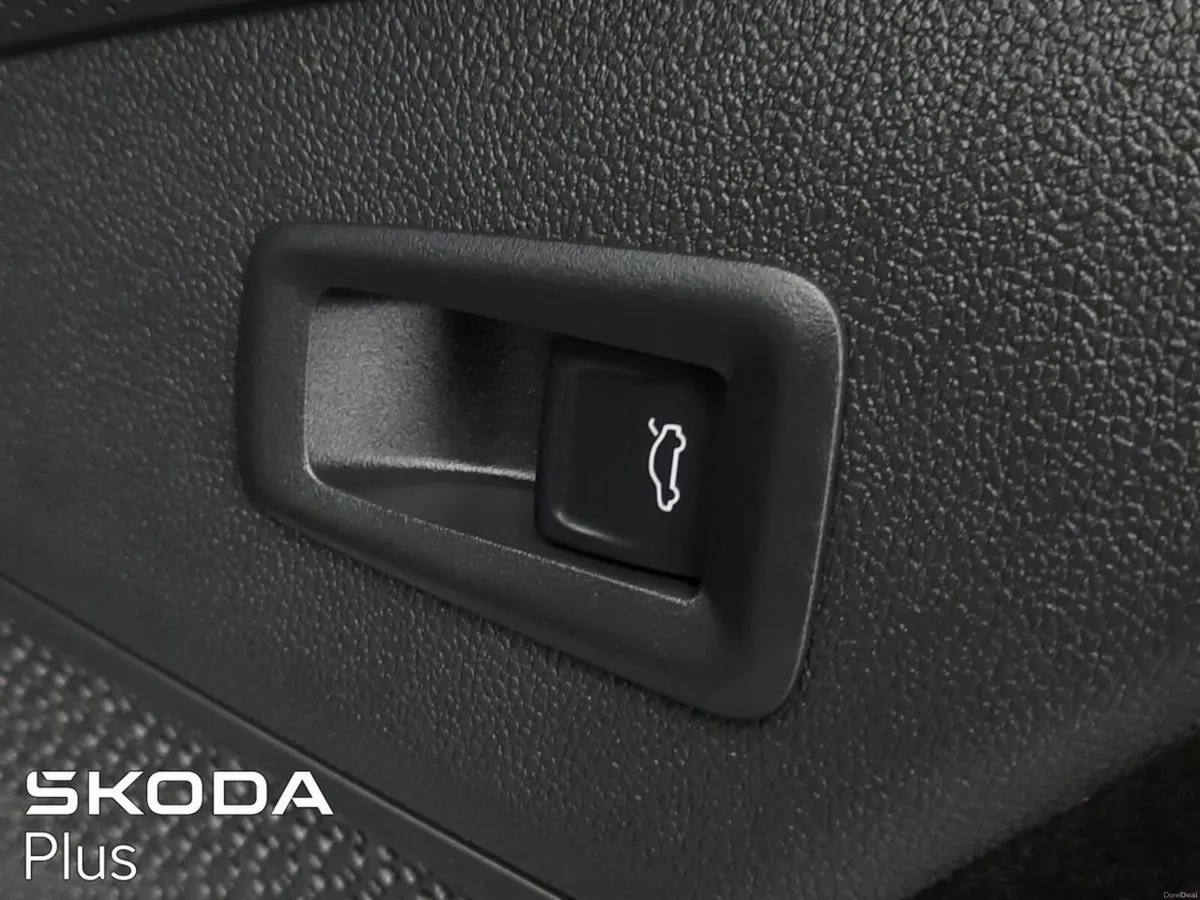 Skoda Kodiaq **FULLY LOADED**SPORTLINE**AUTO - Image 4