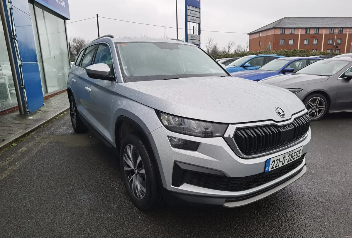 SKODA KODIAQ 2.0TDI AMBITION DSG AUTO **7 SEATER** - Image 3