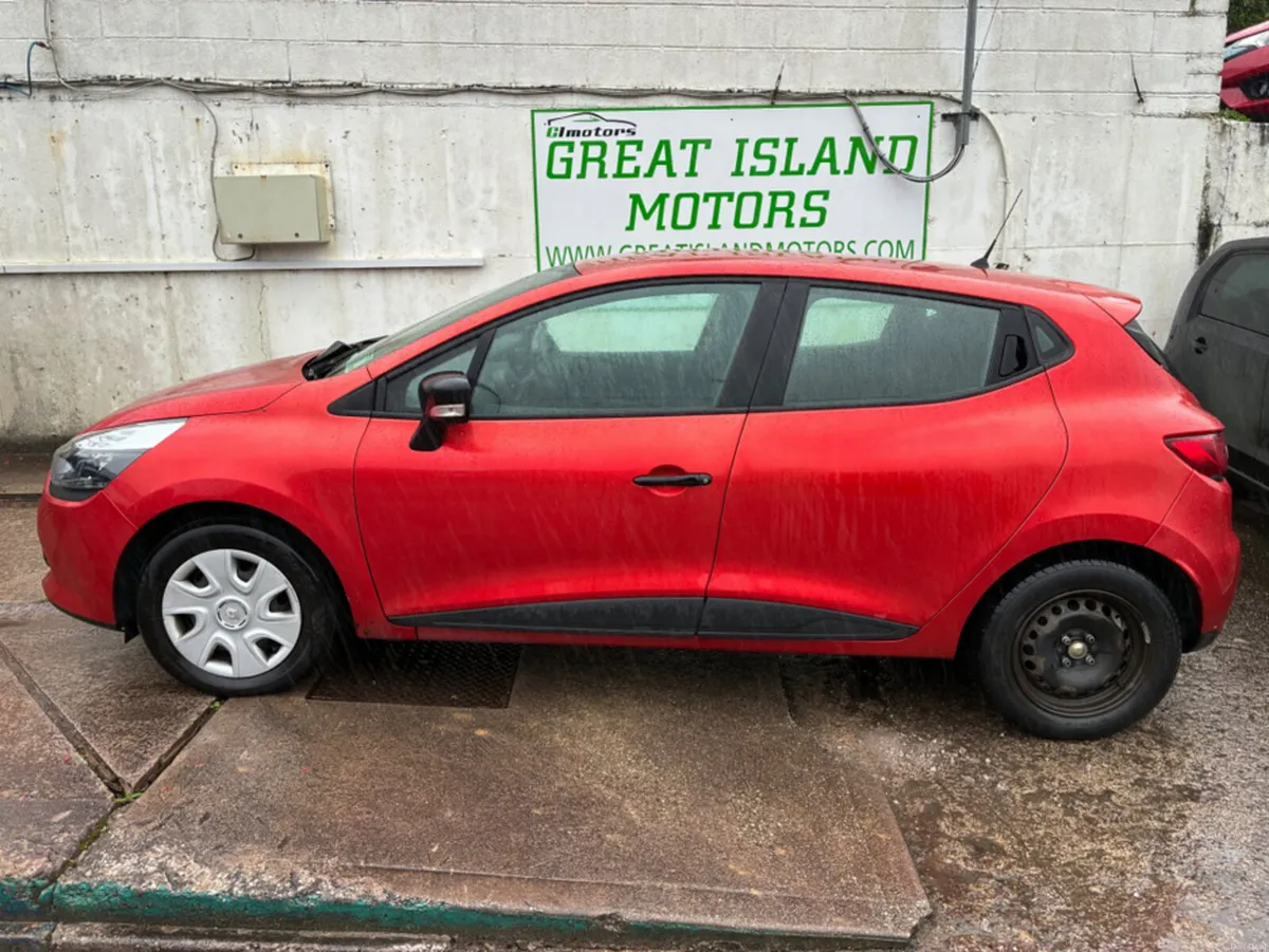 Renault Clio IV EXPRESSION TCE 90 4DR - Image 3