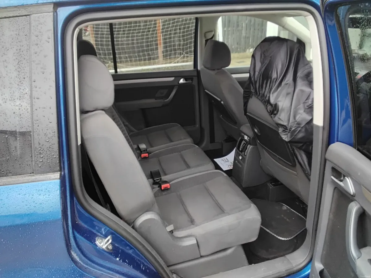 Volkswagen Touran 2008 1.6 MPI Petrol engine - Image 3