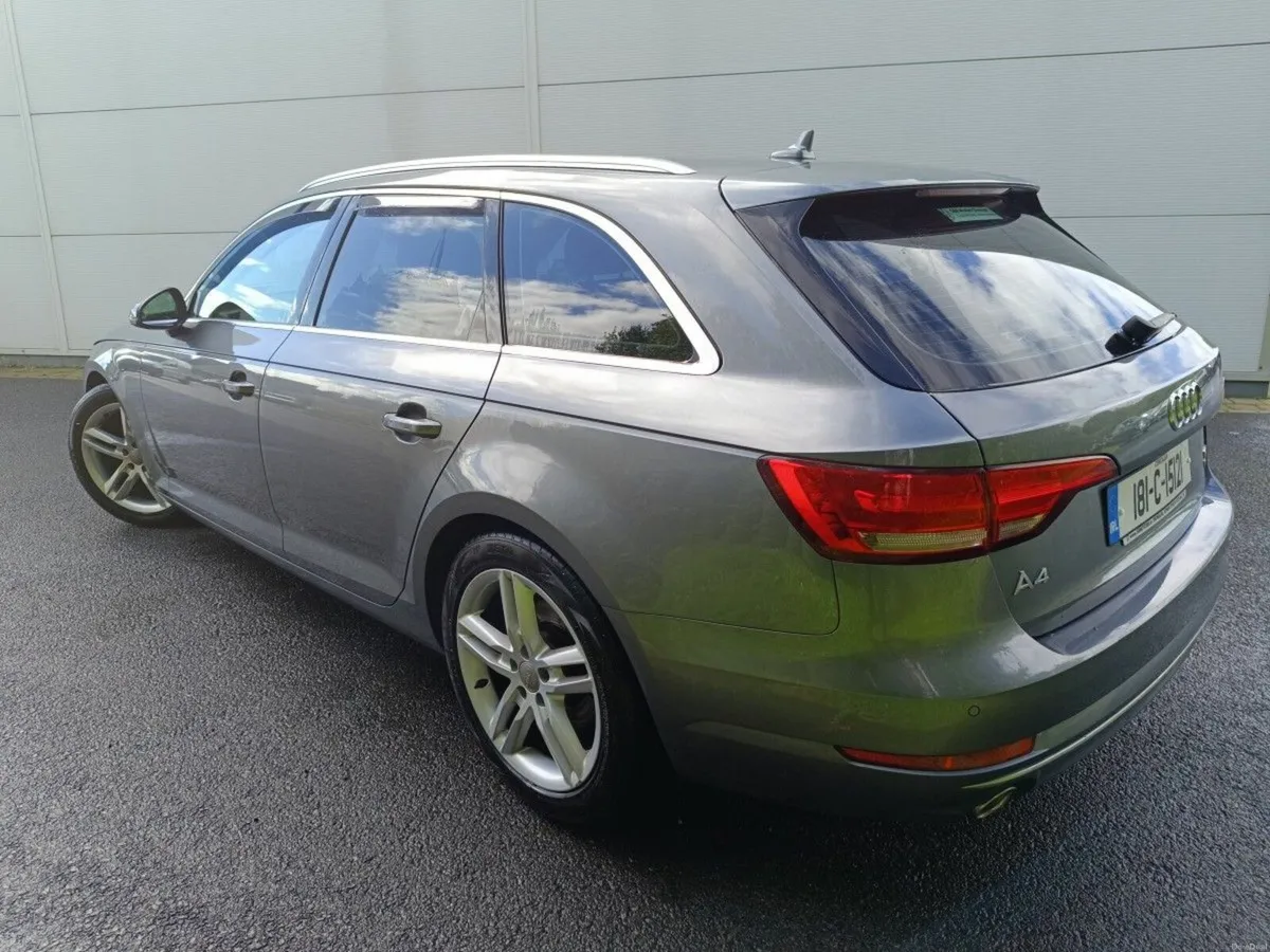 Audi A4 A4 Avant 2.0TDI 150HP Sport Ultra - Image 3