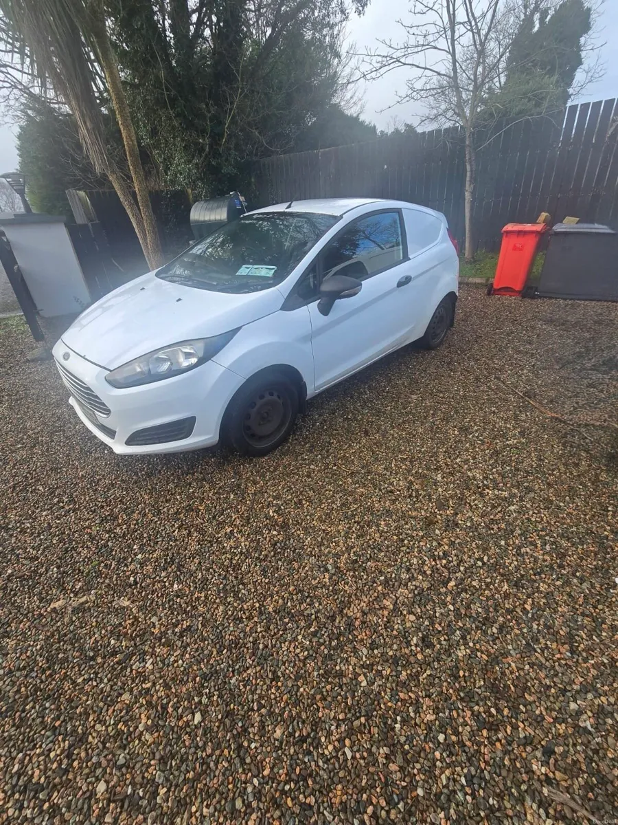 2014 Ford fiesta van for sale - Image 3