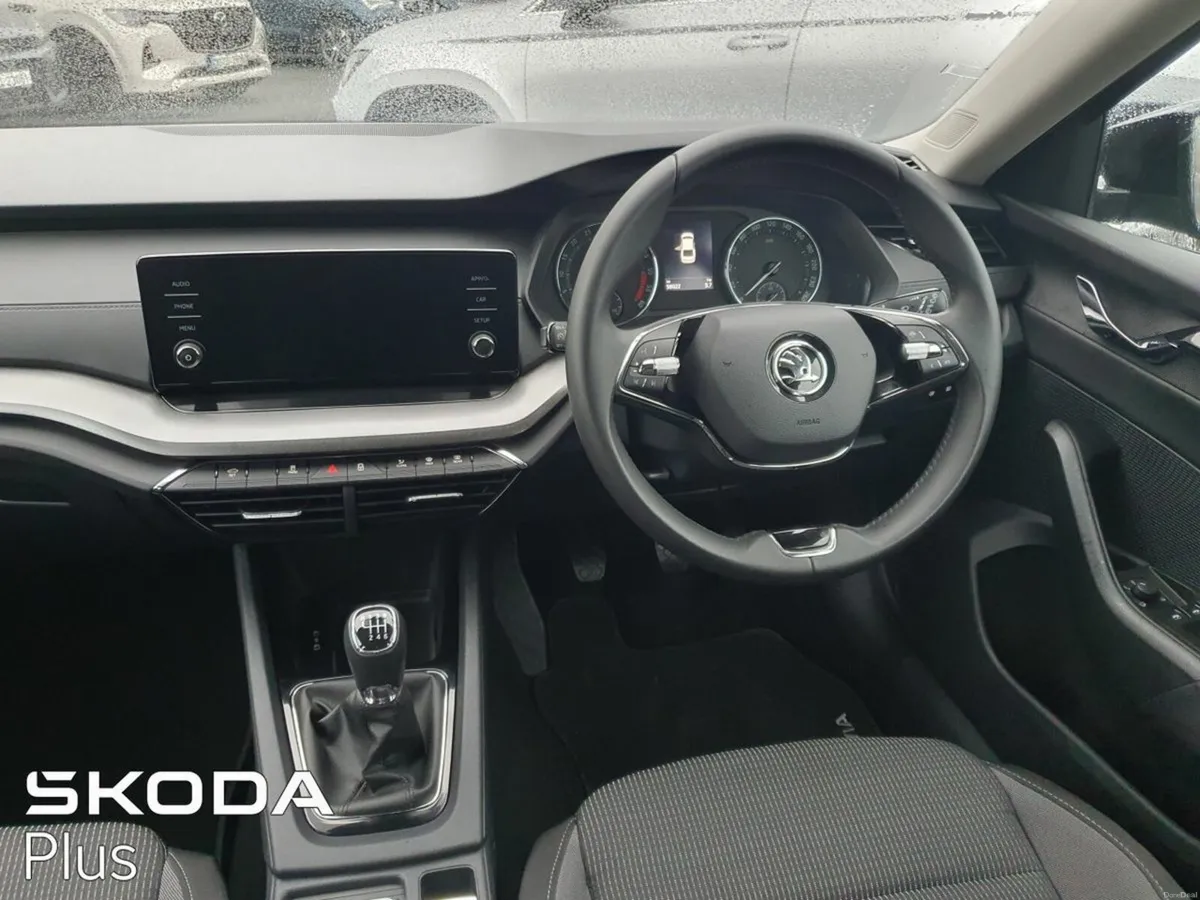 Skoda Octavia Ambition 2.0TDI 115HP (From €102 per - Image 2