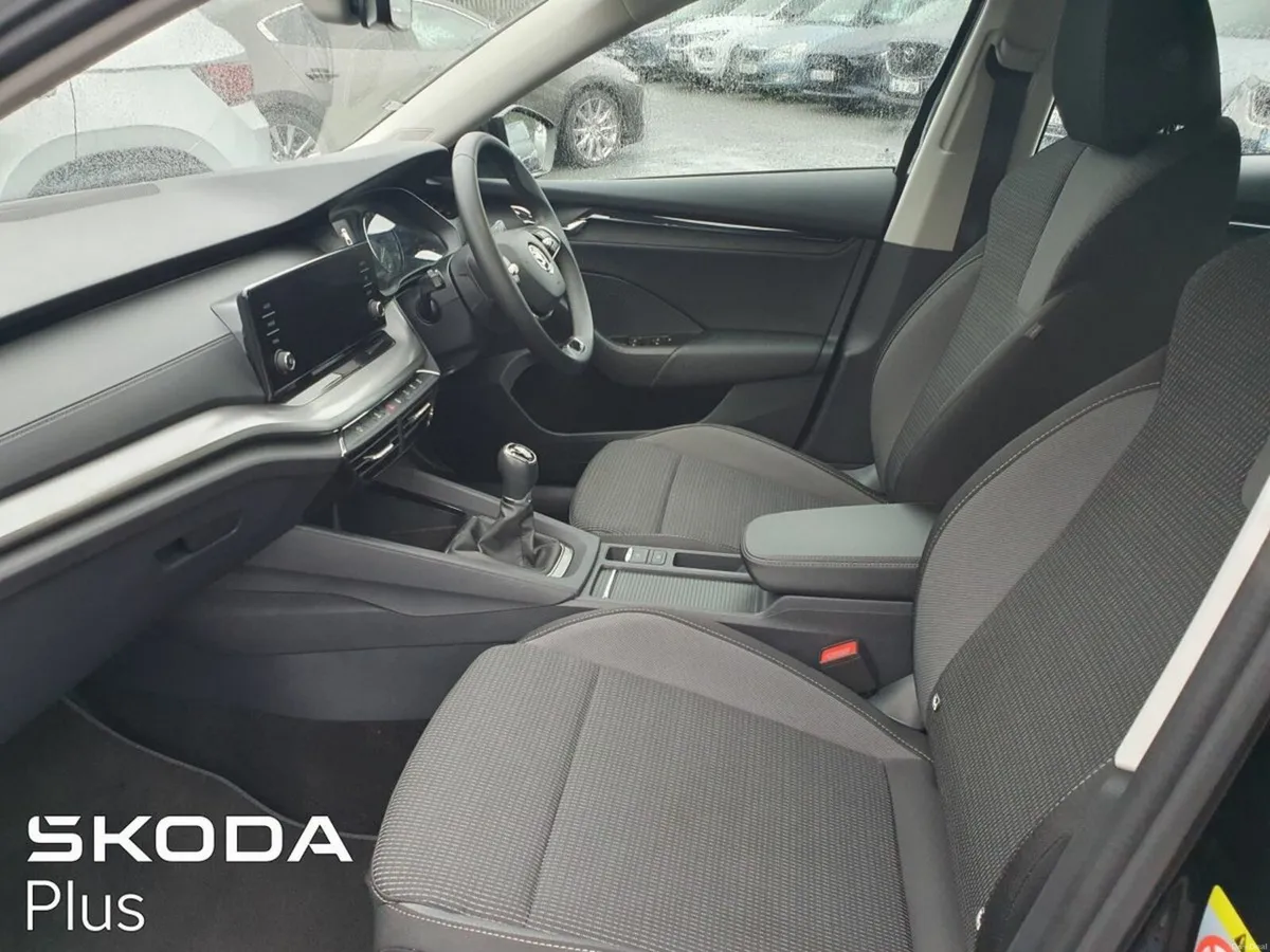 Skoda Octavia Ambition 2.0TDI 115HP (From €102 per - Image 4