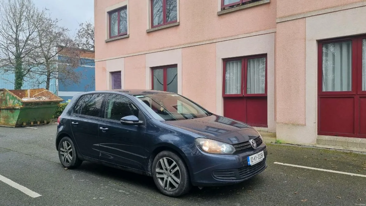 2010 golf 1.6 diesel automatic New NCT 03/27 - Image 1