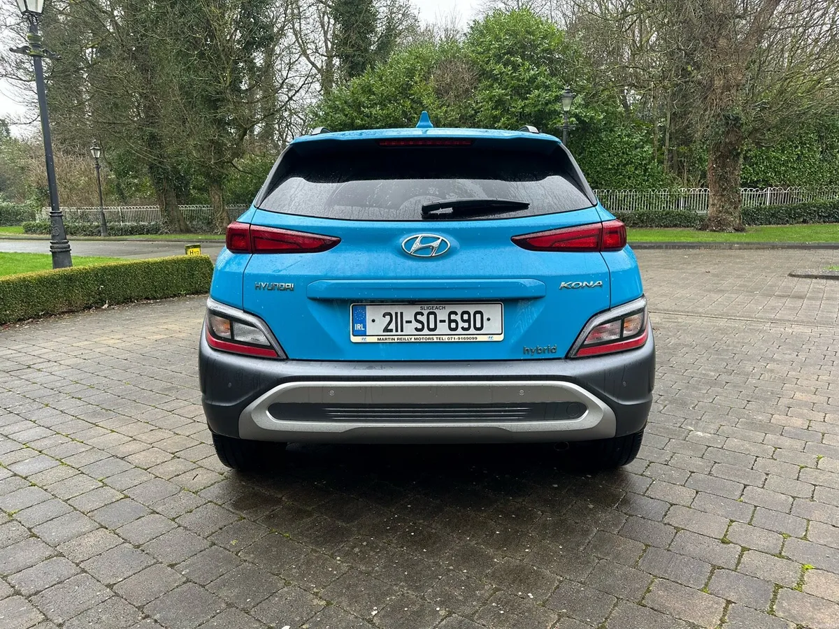 Hyundai Kona 1.6 Hybrid.   ‘ Very Low Mileage - Image 4