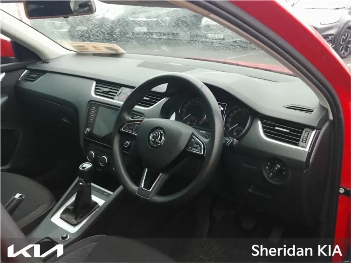 Skoda Octavia Ambition 1.6TDI 115HP - Image 2