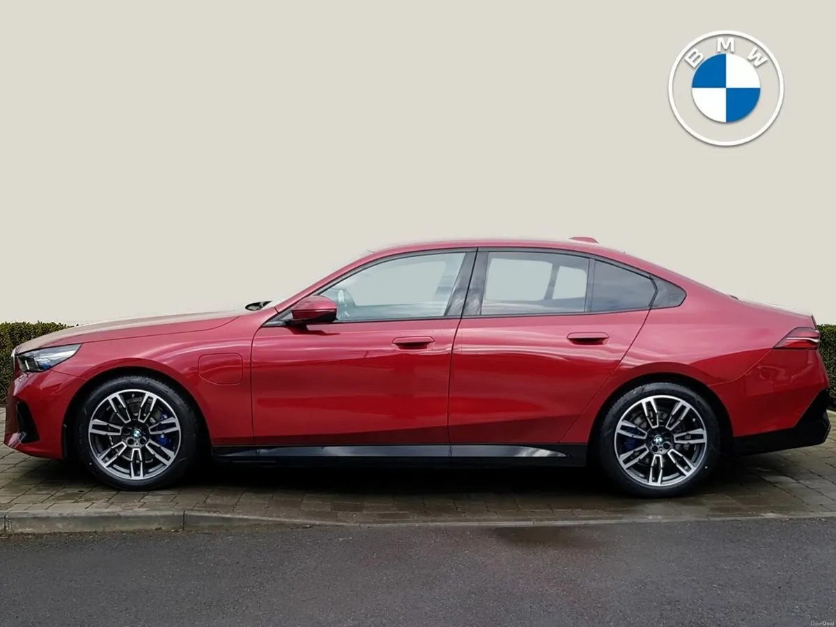 BMW 5-Series 530e M Sport - Image 3