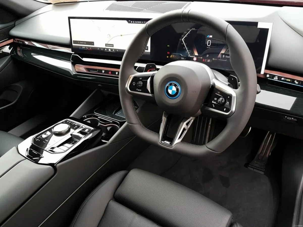 BMW 5-Series 530e M Sport - Image 6