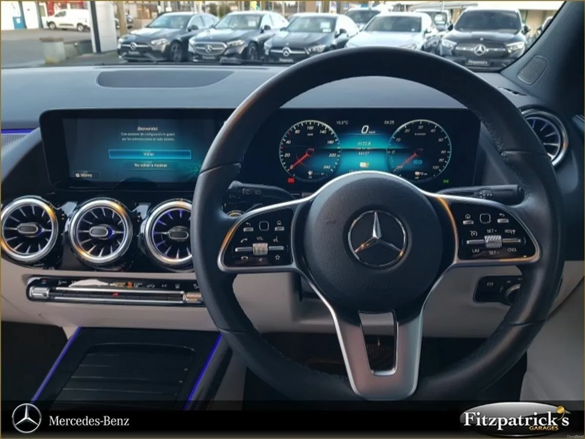 Mercedes-Benz GLA GLA PHEV 250e A/T Progressive - Image 2
