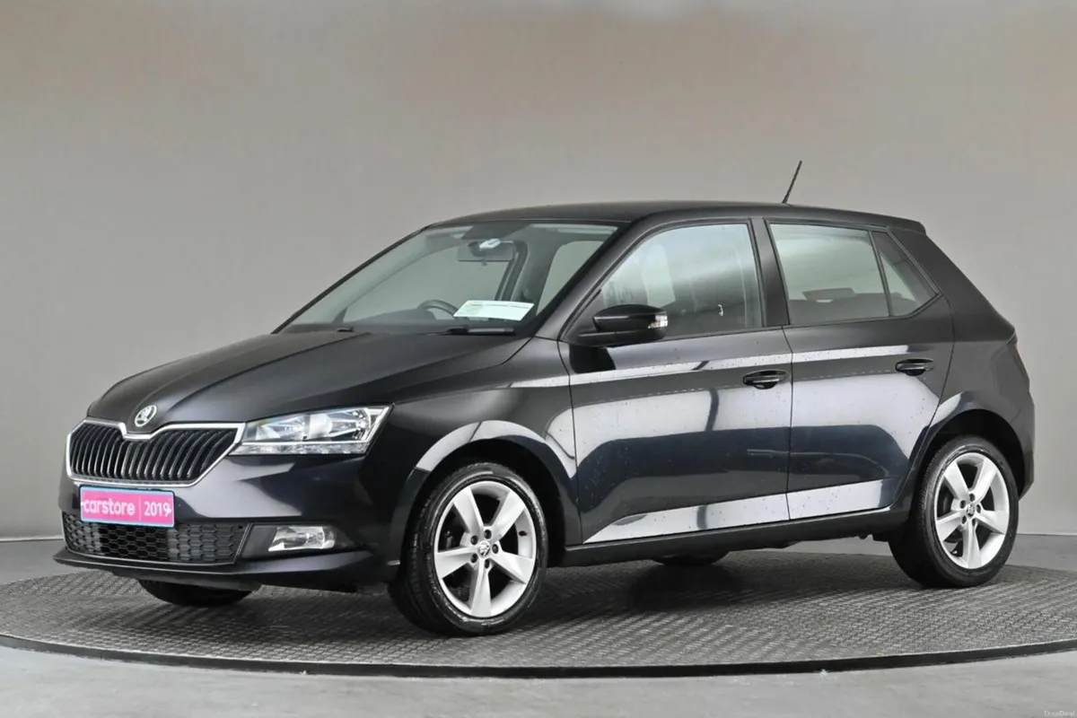 Skoda Fabia 1.0MPI STYLE 75BHP 5SPD  **CARPLAY*AND - Image 4