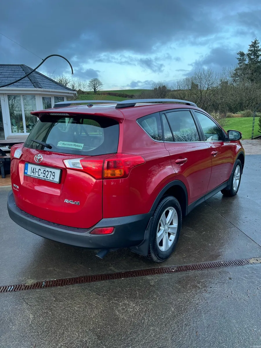 2014 Toyota Rav 4 - Image 1
