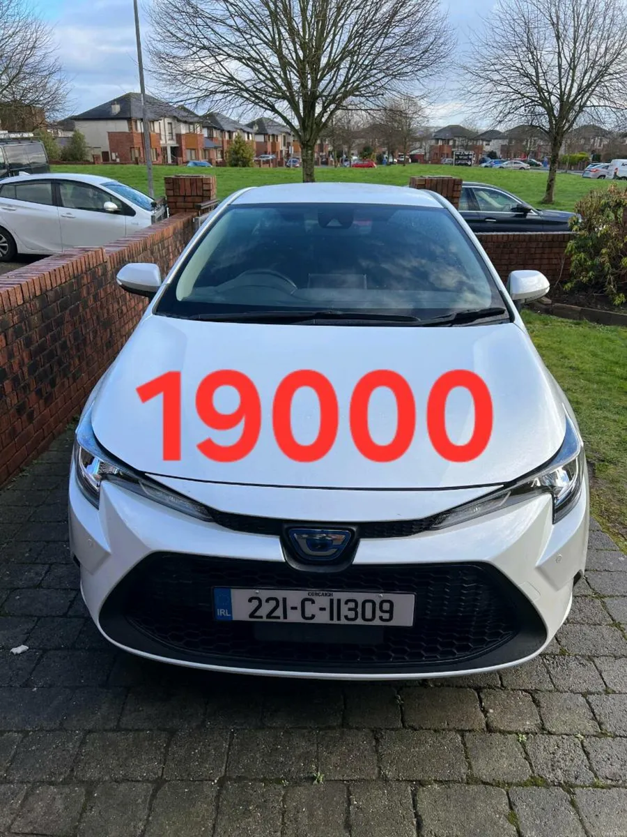 Toyota Corolla Saloon Hybrid Automatic - Image 1