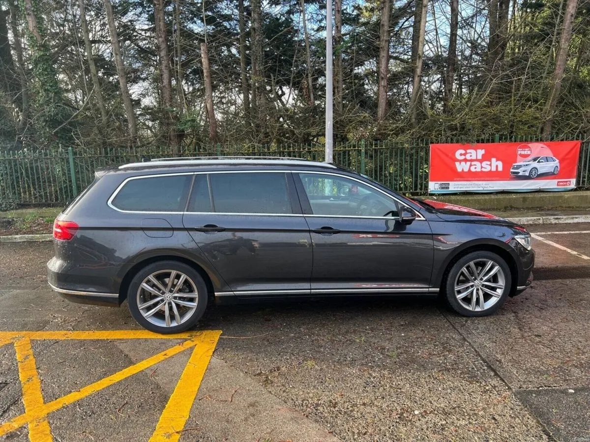 Volkswagen Passat 2018 - Image 4
