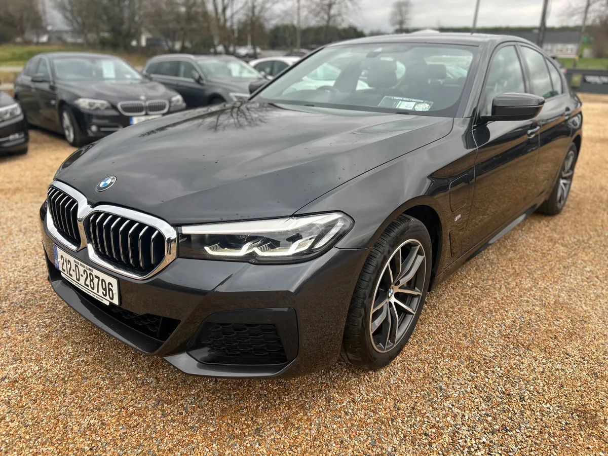 BMW 5-Series 2021 - Image 3
