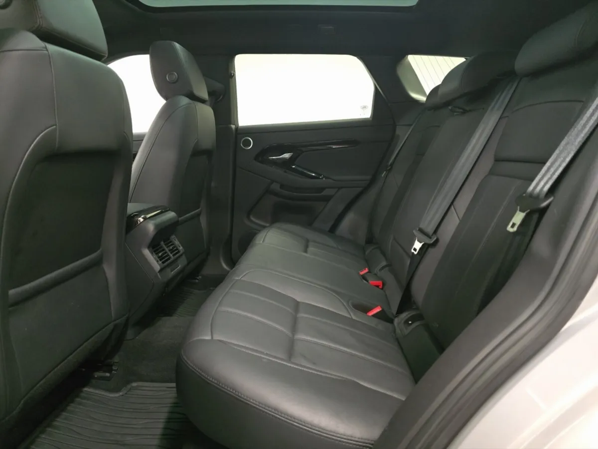 Land Rover Range Rover Evoque Hatchback Special Ed - Image 4