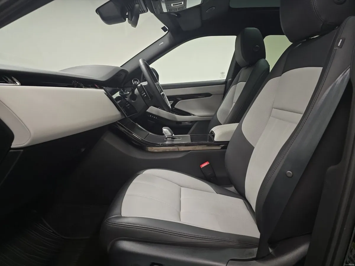 Land Rover Range Rover Evoque Hatchback Dynamic SE - Image 3