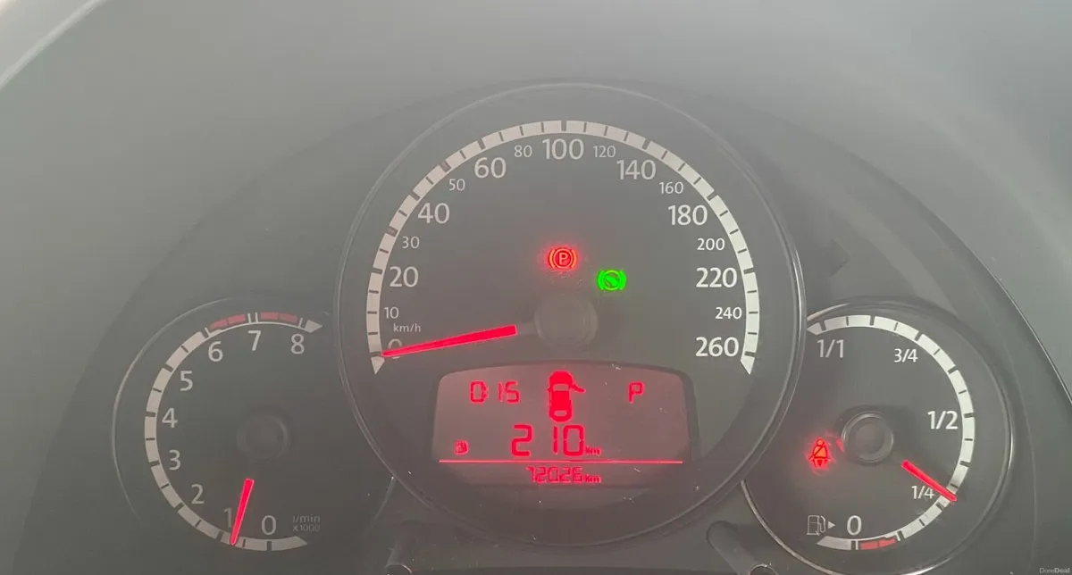 Volkswagen Beetle 2016 - Image 4