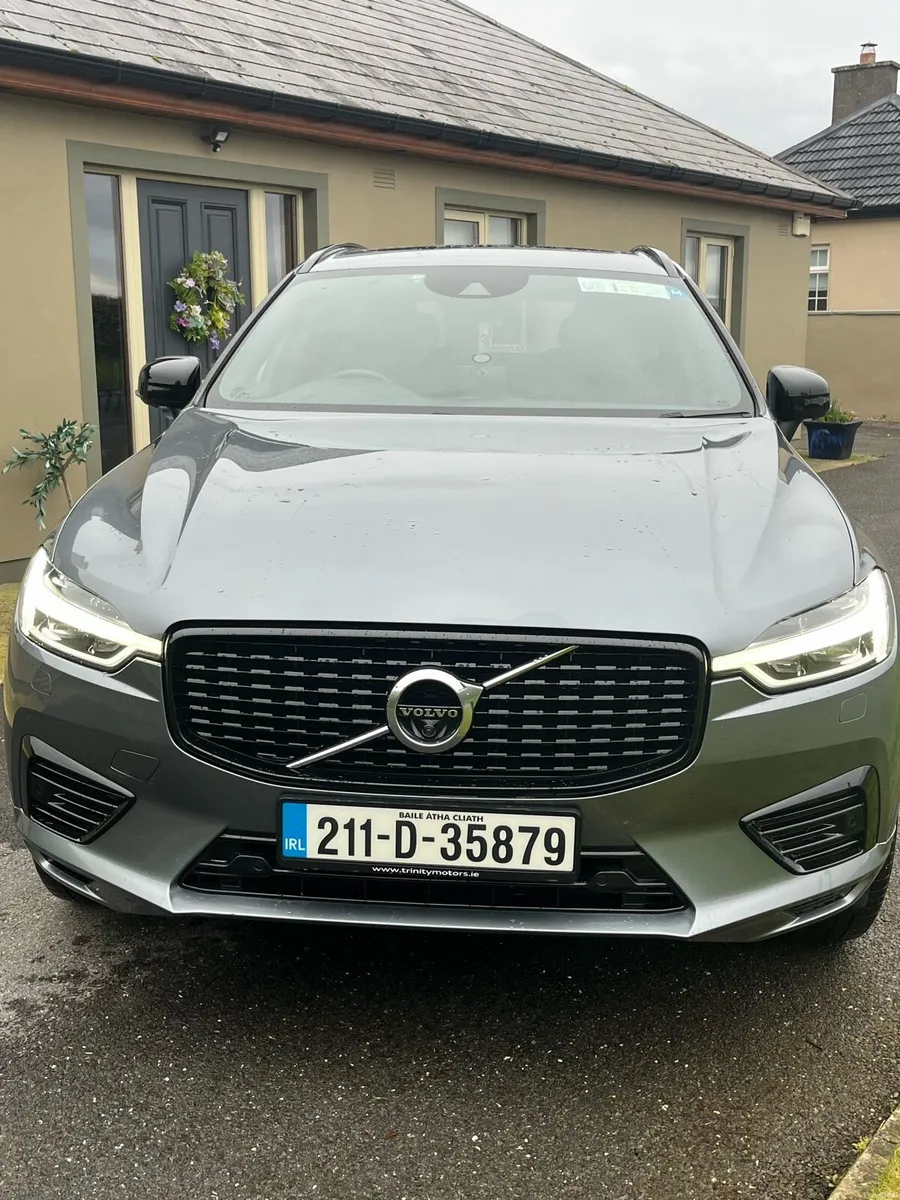 Volvo XC60 T8 - Image 2