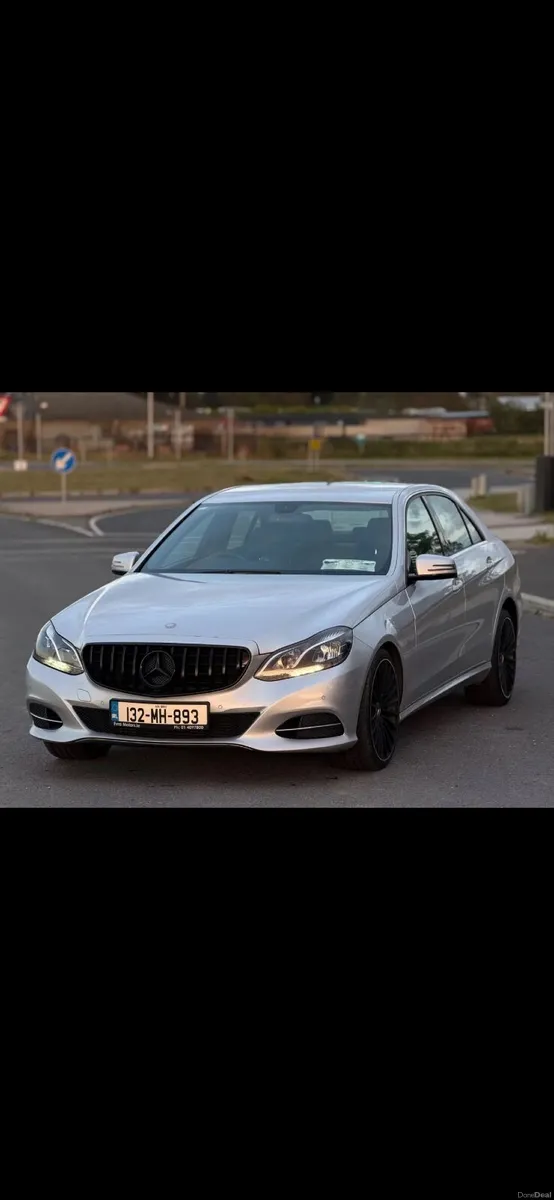 Mercedes-Benz E-Class 2013 - Image 1