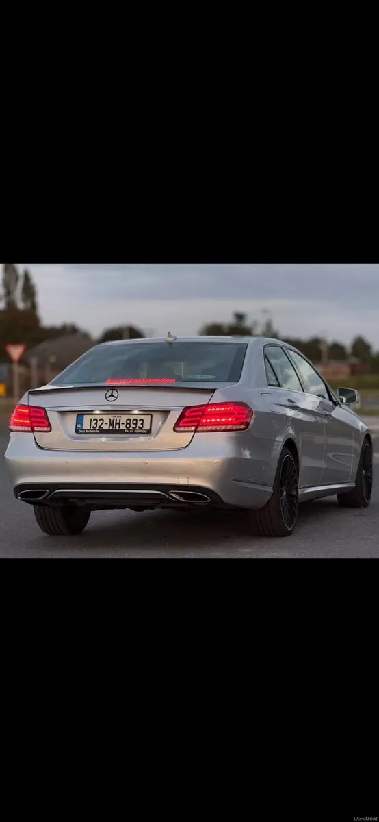 Mercedes-Benz E-Class 2013 - Image 4