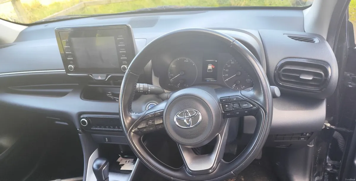 Toyota Yaris 2021 - Image 4
