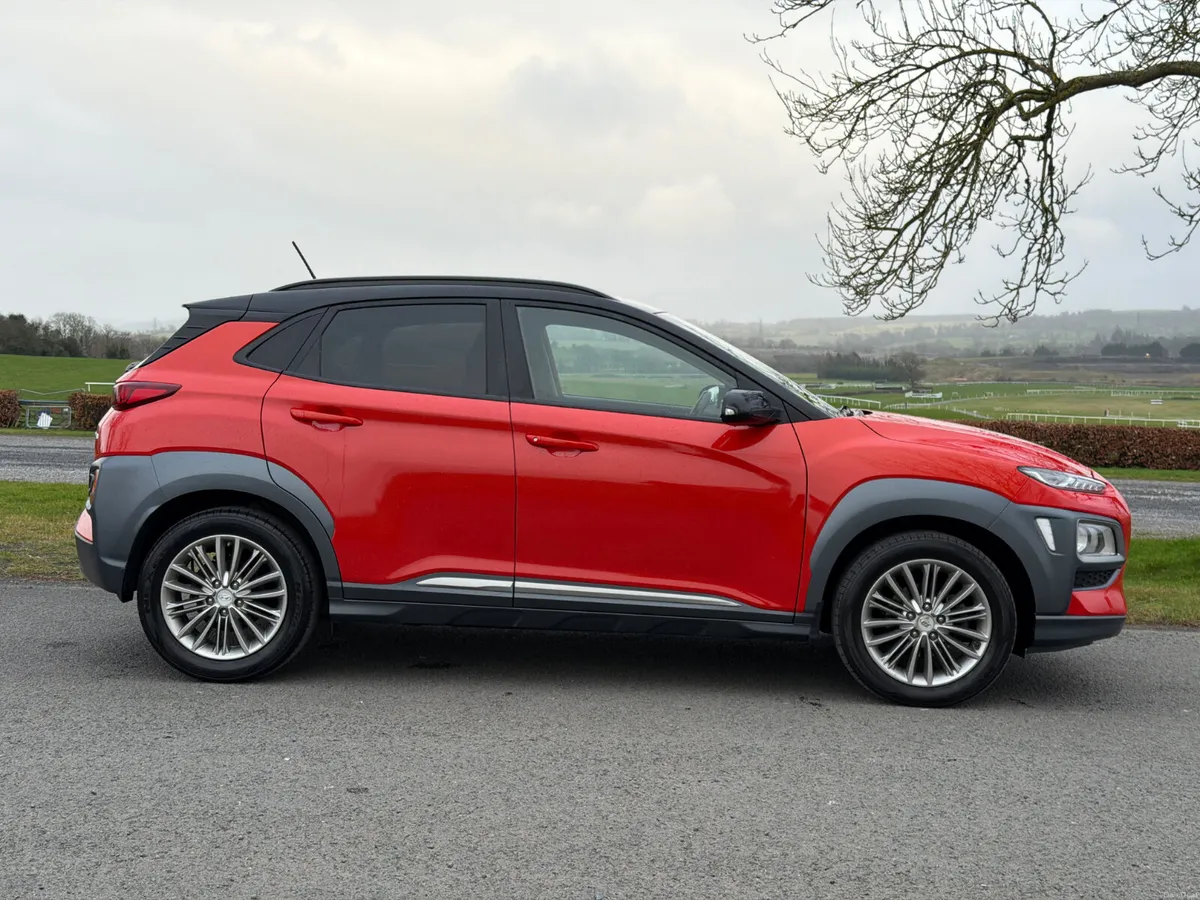 Hyundai KONA 2021 executive Low Mileage - Image 3