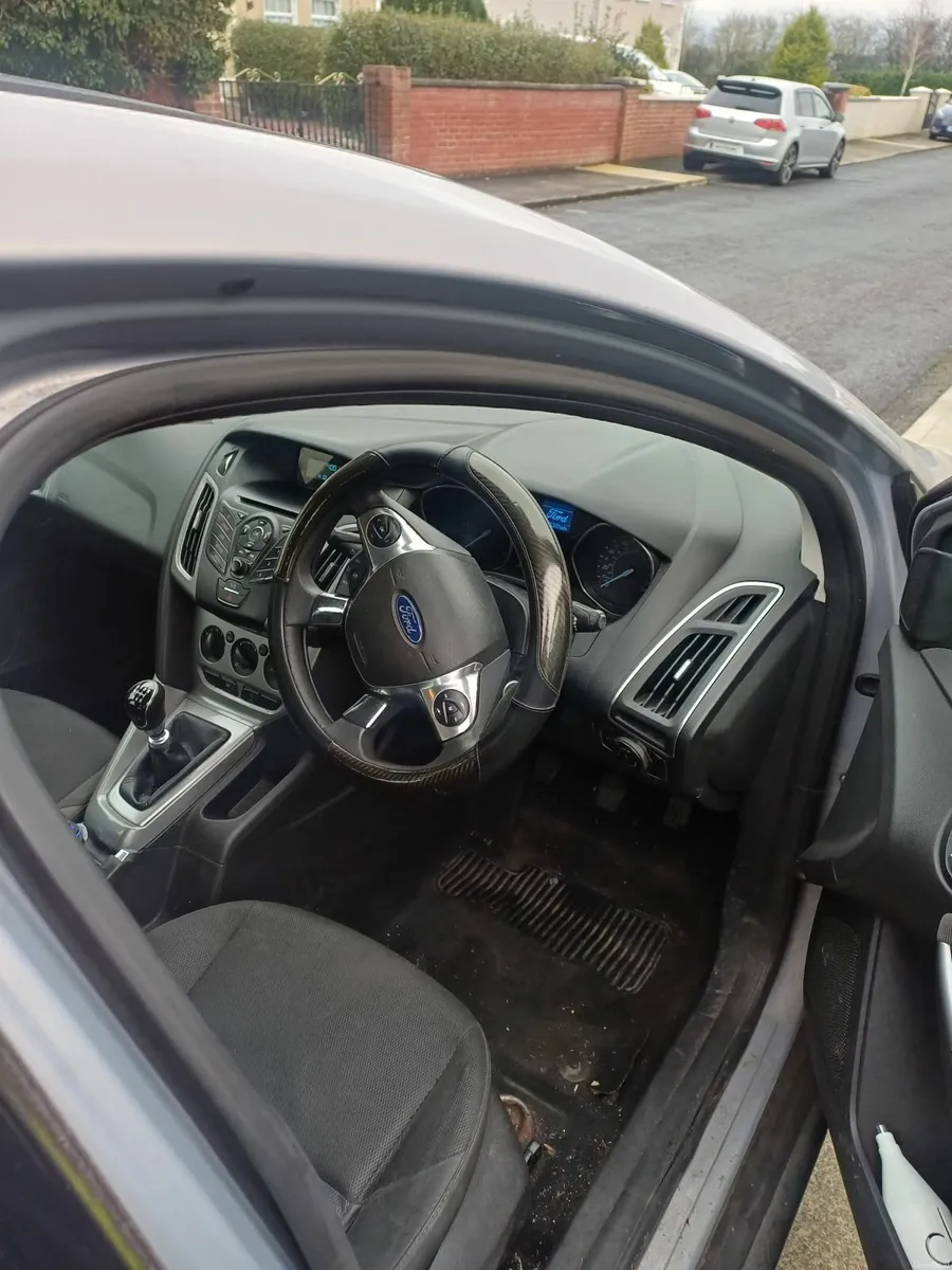 Ford Focus 2013 - Image 1
