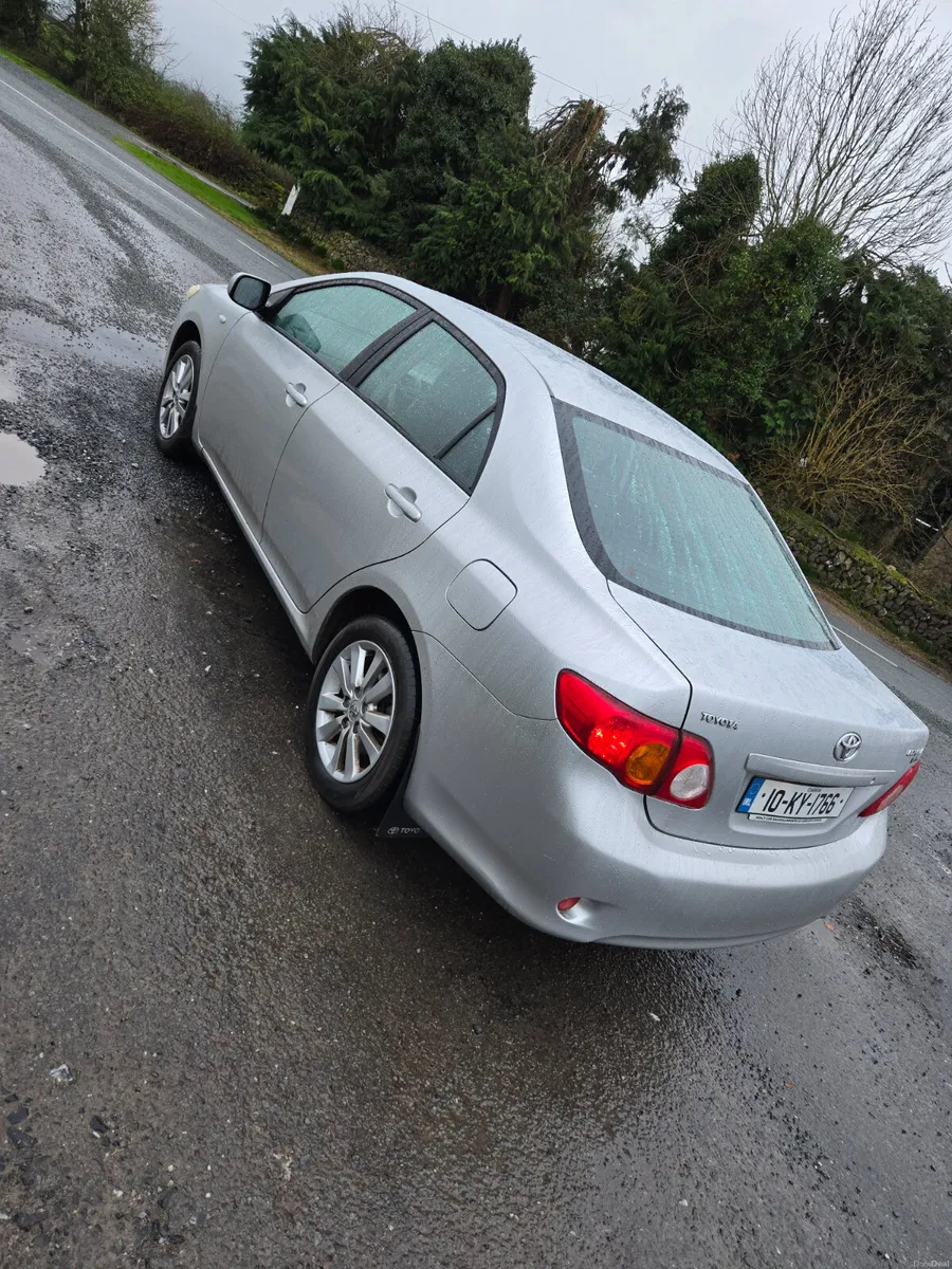 Toyota Corolla 2010 - Image 4