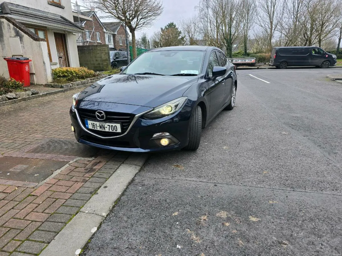 Mazda 3 skyactive Platinum edition - Image 1