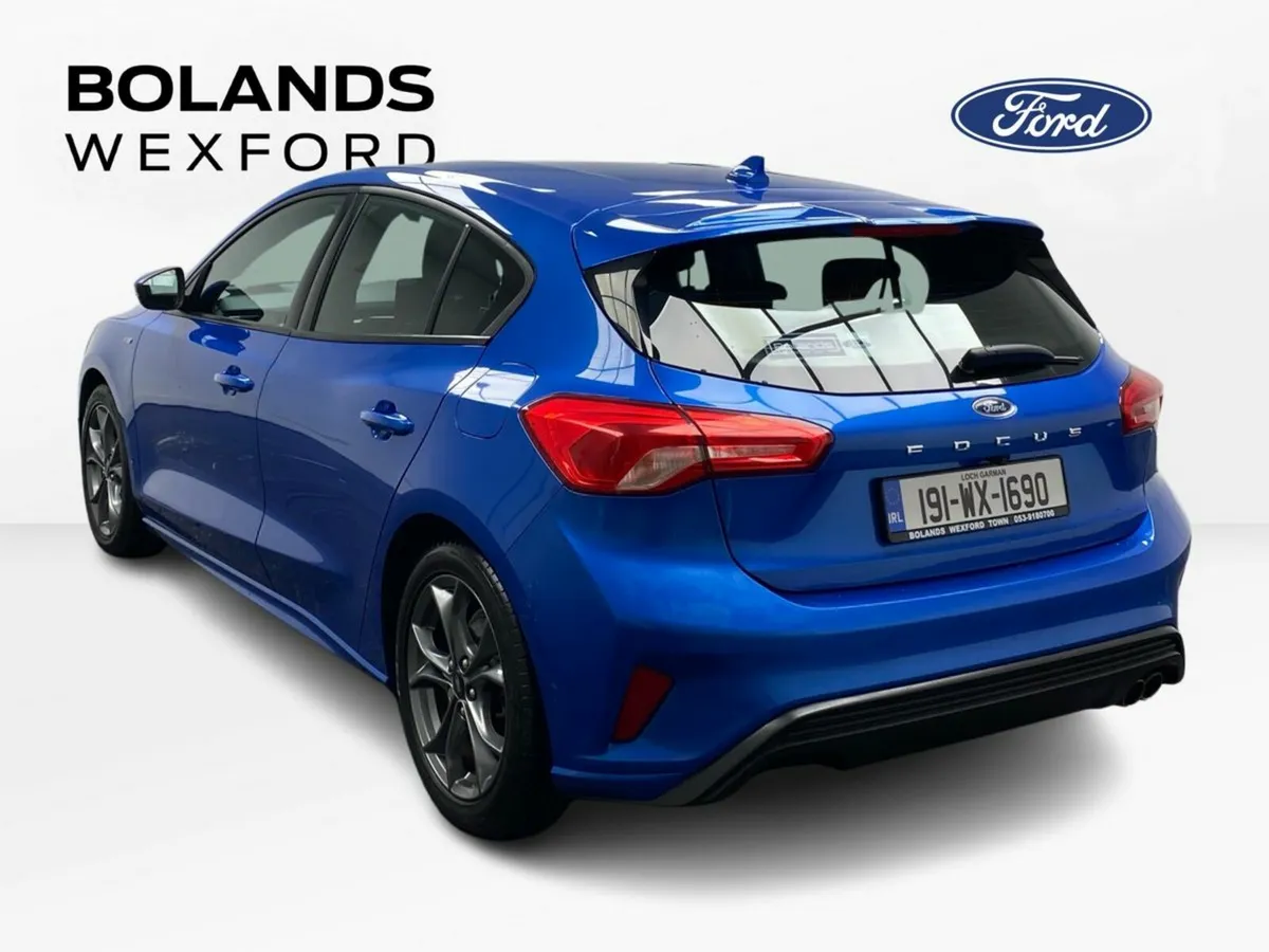 Ford Focus ST-Line 1.0 EcoBoost 125PS - Image 3