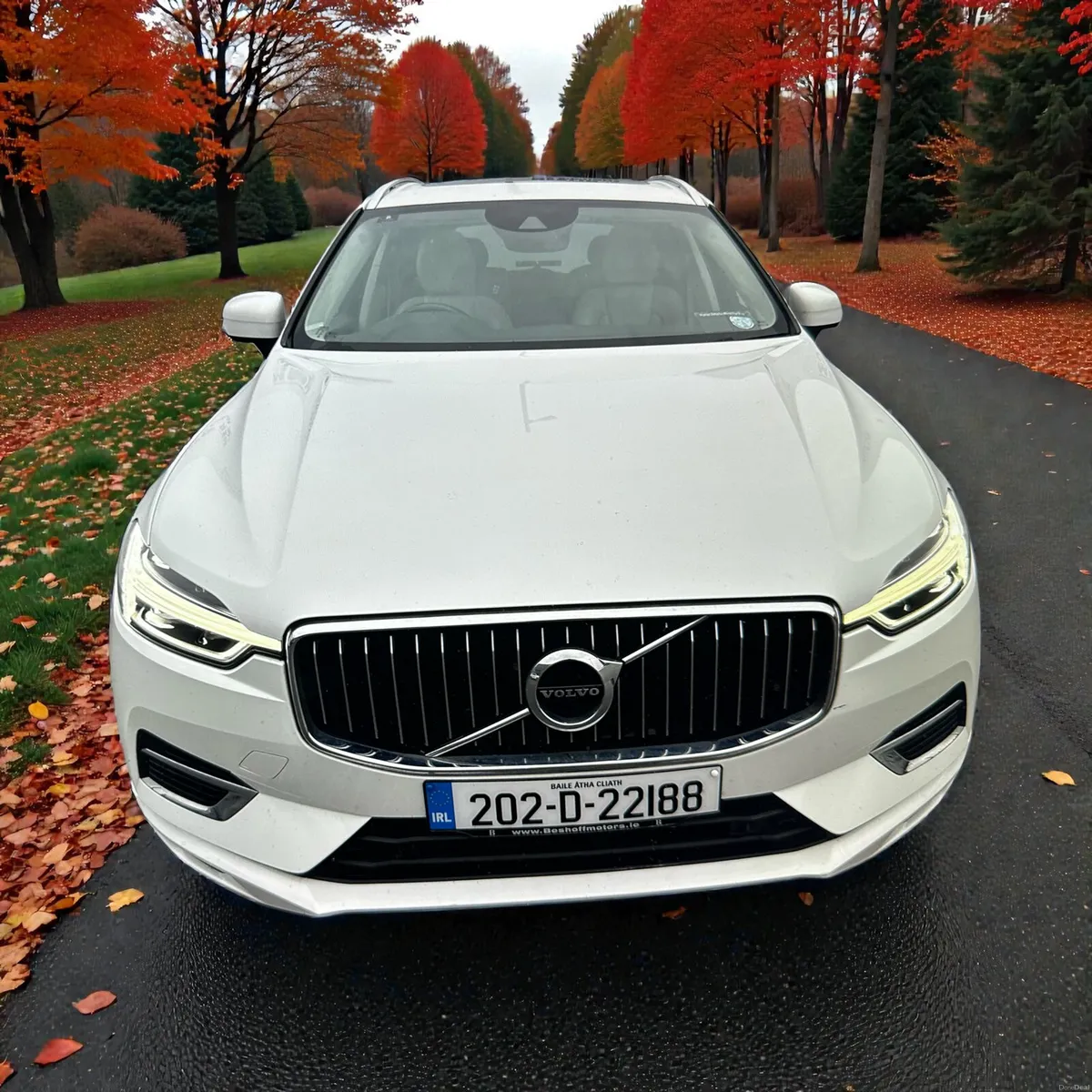 Volvo XC60 T8 (390hp) PHEV Inscription Auto AWD - Image 3