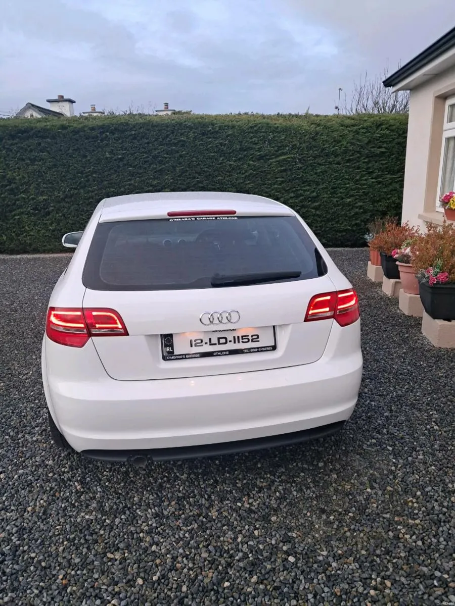 Audi A3 1.6 TDI sportsback - Image 3
