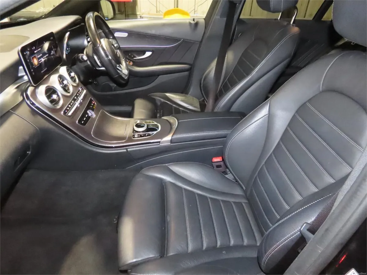 MERCEDES-BENZ C CLASS 300DE AMG LINE  ESTATE - Image 2