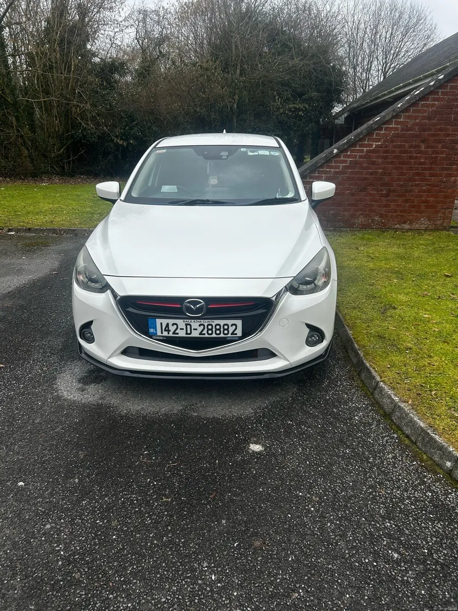 Mazda demio - Image 1