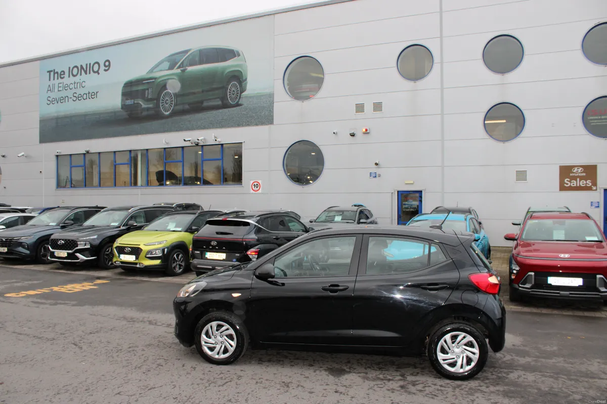 Hyundai i10 2022 - Image 2