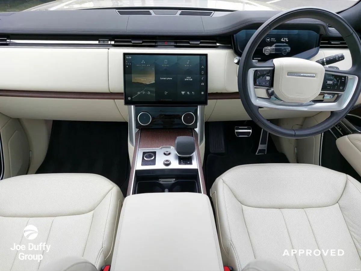Land Rover Range Rover SOLD - SE 3.0 Si6 PHEV SE - Image 4