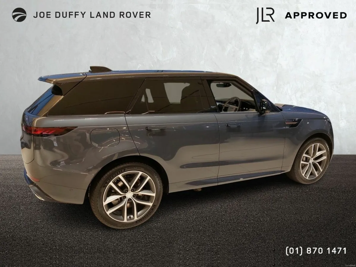 Land Rover Range Rover Sport 3.0 PHEV Dynamic HSE - Image 6