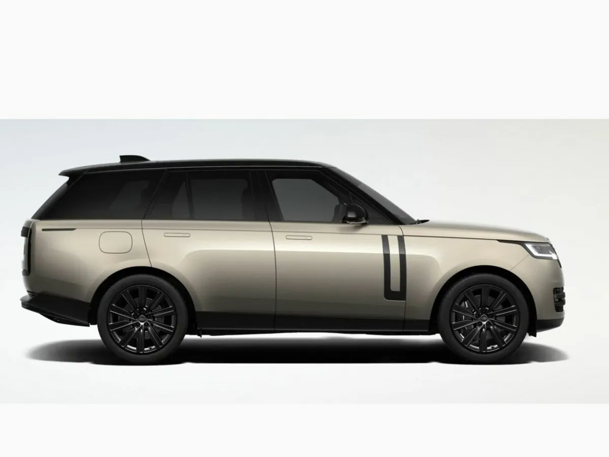 Land Rover Range Rover HSE 460bhp - *** Available - Image 5
