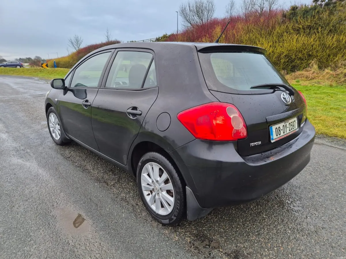 2008 Toyota Auris 1.4 LUNA 5DR - Image 4