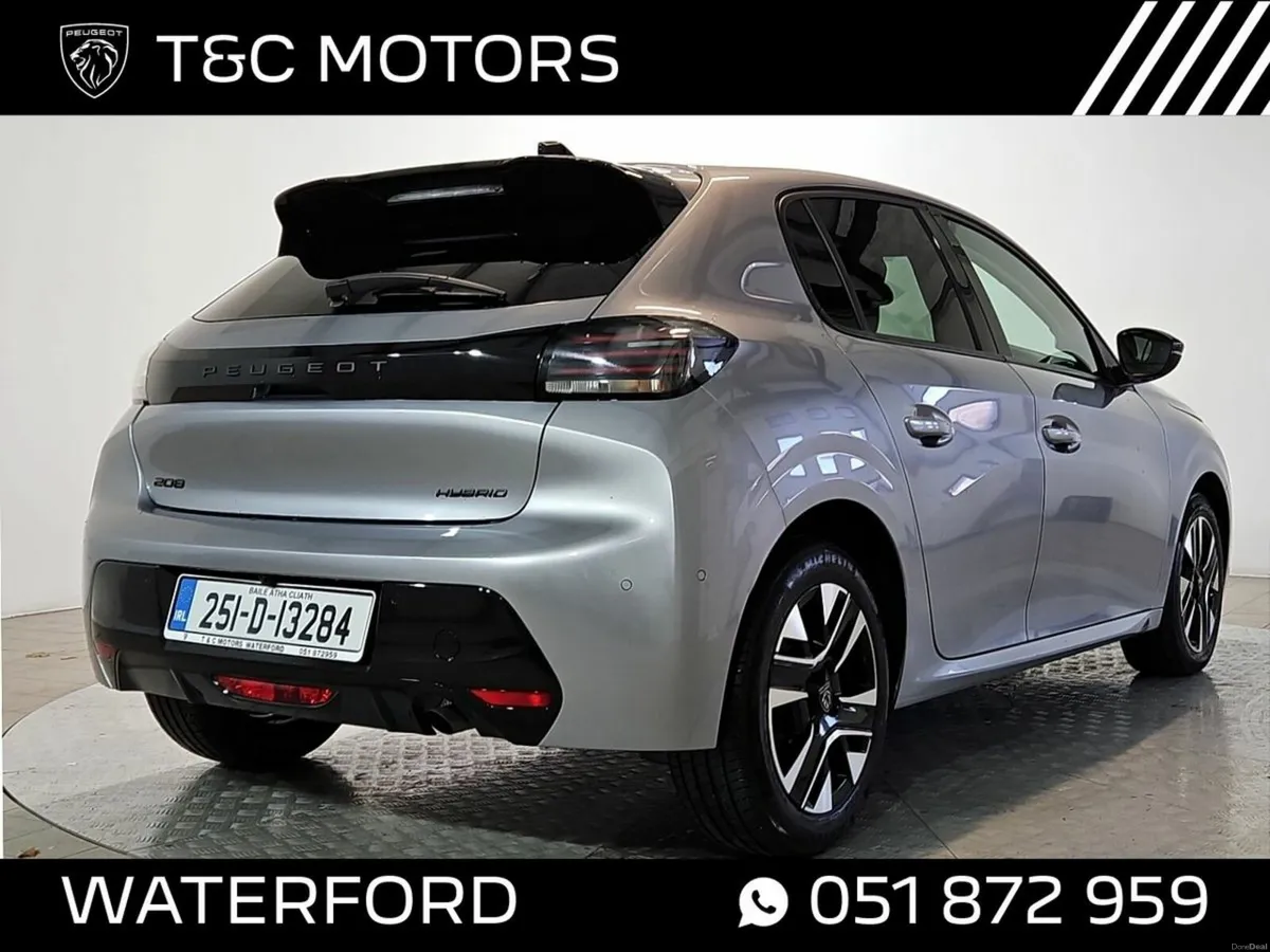 Peugeot 208 Allure Hybrid, Front & Rear Parking Se - Image 4