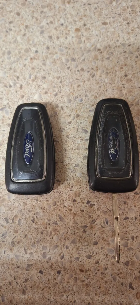 Ford Focus 2014 - Image 2