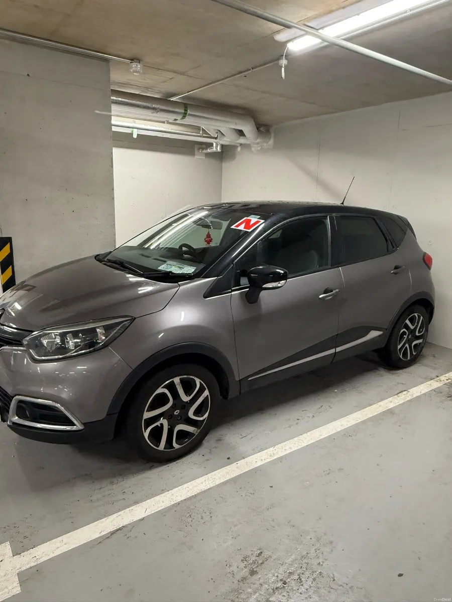 Renault Captur Dynamique Media Nav 1.0 petrol - Image 2