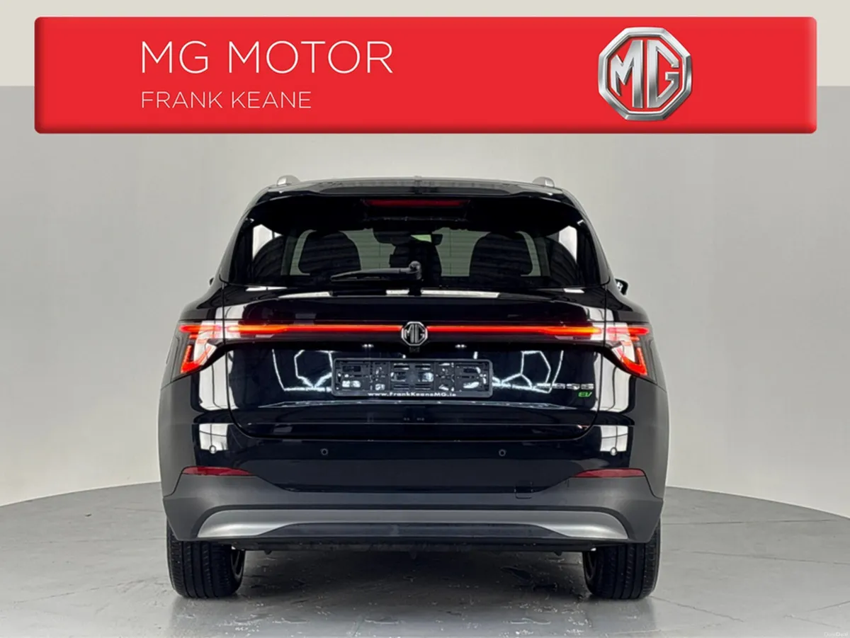MG MGS5 EV LR -EXCLUSIVE 64 KW*18"ALLOY WHEELS**TO - Image 4