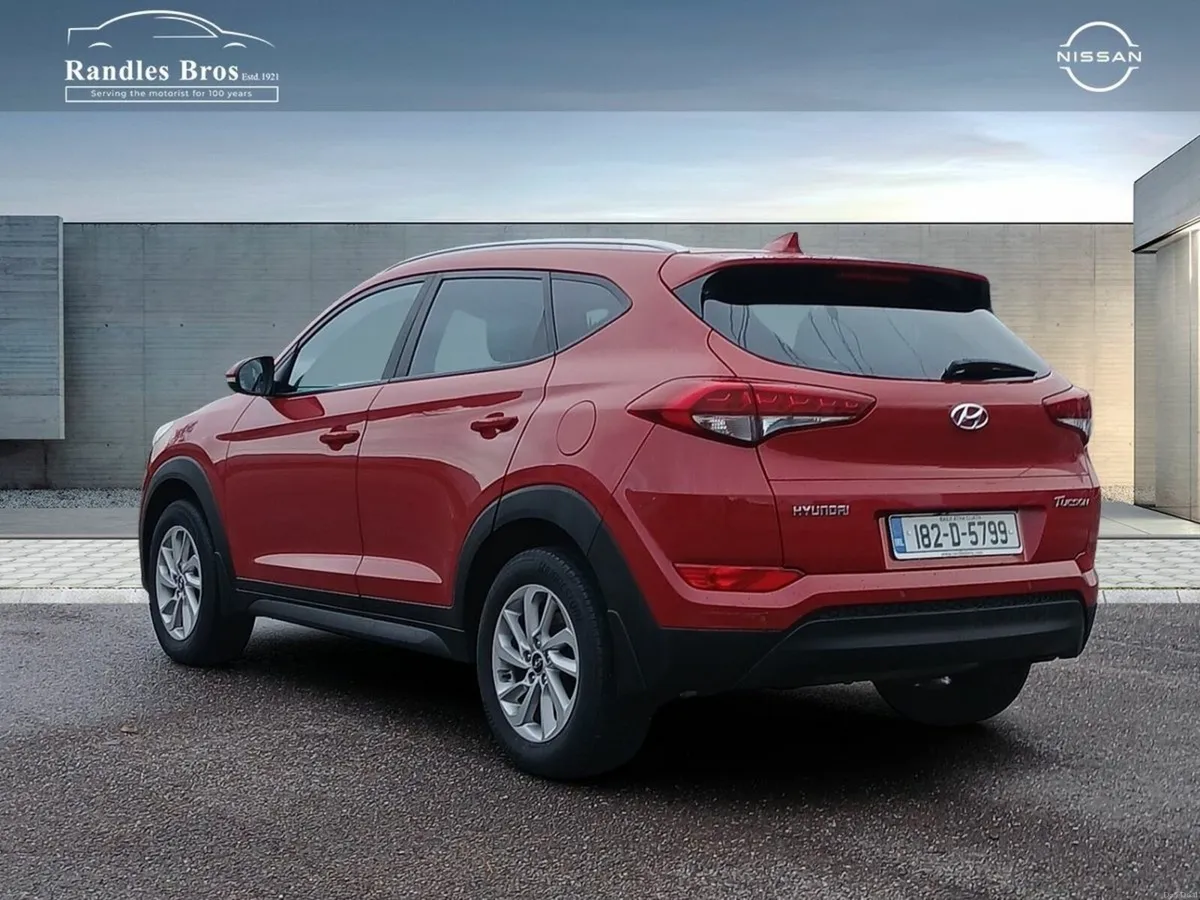 Hyundai Tucson 1.7 D Executive SE - Image 4