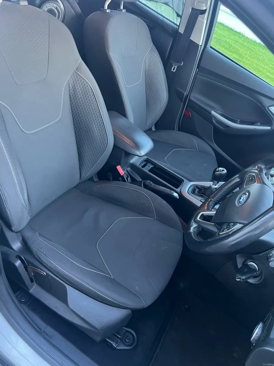 Ford Focus 2016 - Image 2