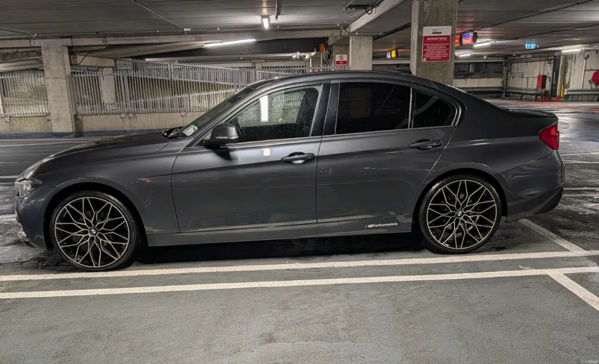 BMW 320d F30 Sport - Image 4
